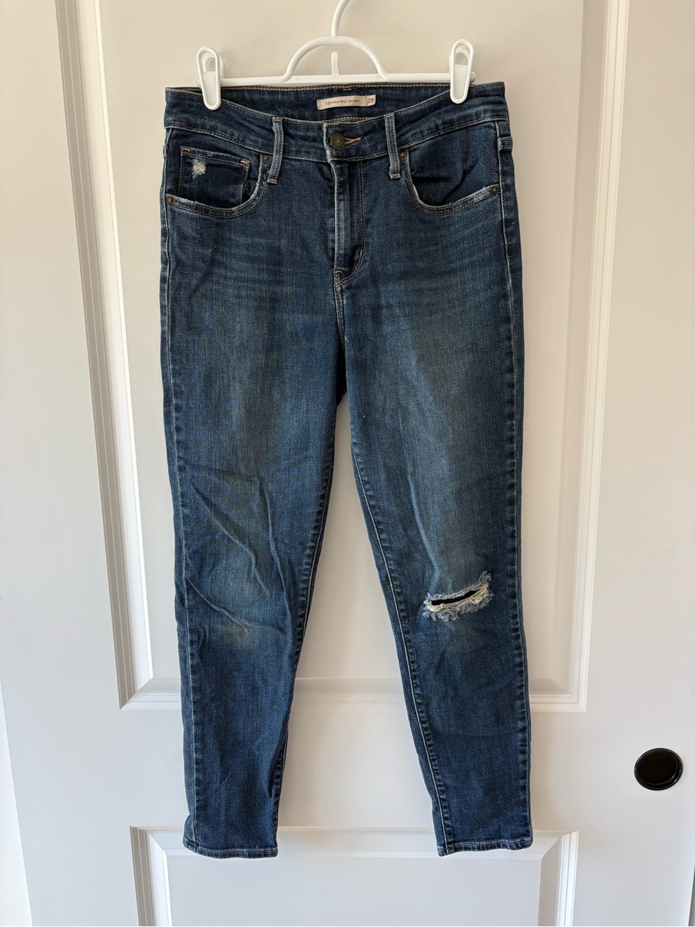 Levi's Dark Indigo Skinny Jeans with Knee Distress